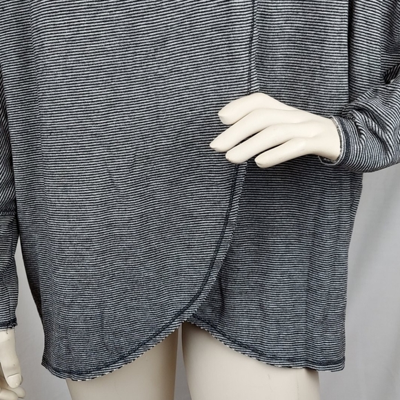 Calvin Klein Performance Cowl Neck Tulip Hem Top - Picture 3 of 7